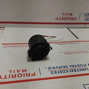 1995 95 BMW 5 Series electrical component 389506 PA6GF50 OEM - Picture 1 of 8