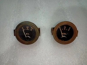 Jeep willys Dodge GMC WW2 G503 Fuel and oil Gauge I think it's Nos - Picture 1 of 8