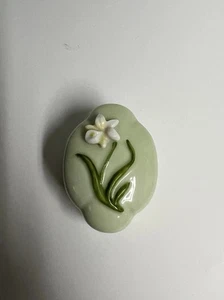 Vintage Mint Green Oval Porcelain Trinket Box With Removable Lid With 3D Flower - Picture 1 of 7