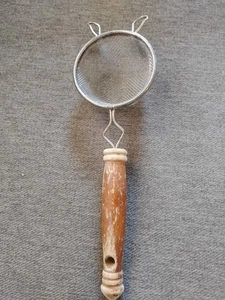 Colador de malla pequeño de colección 10" - Imagen 1 de 4