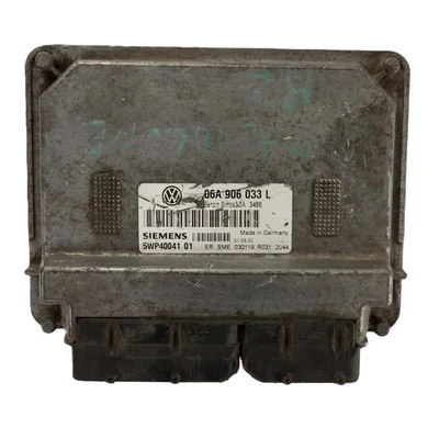 VW NEW BEETLE ECU / 06A906033L / 5WP40041 / 5WP4004101 / SIMOS 3.3A / SIEMENS - Immagine 1 di 3