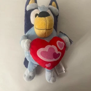 Bluey Plush Toy NWT Heart Valentine Sweetheart Love - Picture 1 of 8