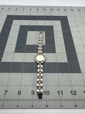 MICKEY MOUSE DISNEY STORE VINTAGE SILVER TONE BRACELET WATCH HEAD - Image 1 of 4