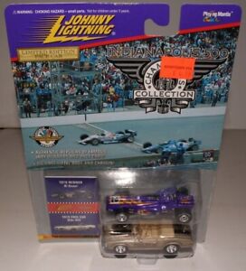 JOHNNY LIGHTNING INDY 500 CHAMPIONS, 1970 AL UNSER & OLDS 442 GOLD PACE CAR
