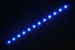 Bande flexible lumineuse BLEUE à LED autocollant 12v - Picture 1 of 5