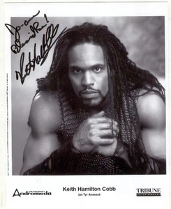 AUTOGRAPH B & W PHOTO - KEITH HAMILTON COBB - ANDROMEDA - TYR - ALL MY CHILDREN - Picture 1 of 2