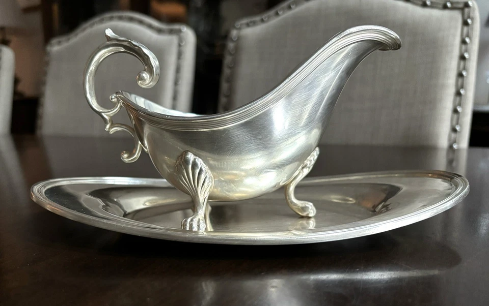 Plato de salsa/gravy Sheffield con plato inferior EPC/plato plateado sobre cobre Foto 1 de 4