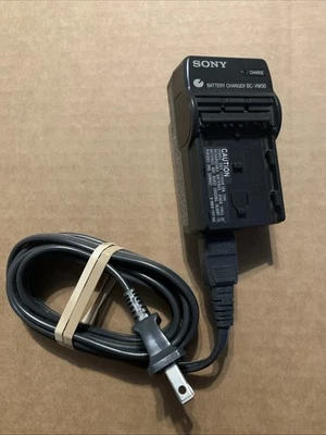 Cargador de batería Sony BC-VM50 para serie M - Original OEM ENVÍO GRATUITO Foto 1 de 3
