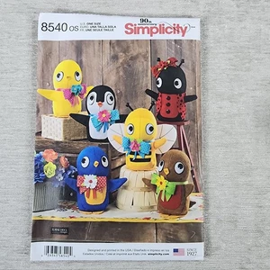 Simplicity 8540 - Craft, Sewing Pattern - Felt Stuffed Birds, Bee & Lady Bug - Picture 1 of 2