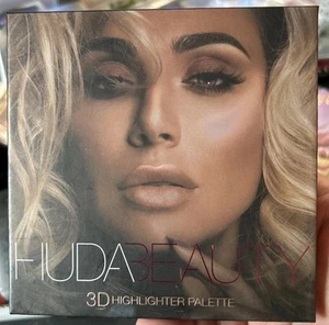 Huda Beauty 3D Highlighter Palette Golden Pink or Bronze Sands Edition Authentic - Picture 1 of 6