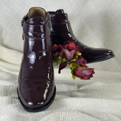 Botines Chelsea Franco Sarto Riddick charol borgoña talla 8,5 Foto 1 de 4