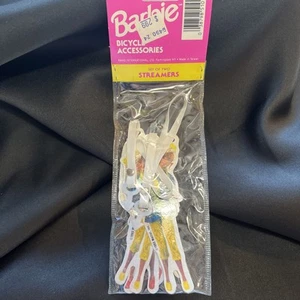 Vintage NEW!  1991 Barbie Bicycle Bike Accessories - Set Of 2 Streamers - Picture 1 of 4