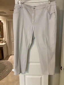 LOGO DE LORI GOLDSTEIN FLY FRONT 5 BOLSILLOS CROP JEANS BLANCO ABEDUL A275604 22W - Imagen 1 de 10