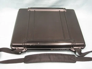 Pelican 1090 HardBack WaterProof CrushProof Laptop Case With Foam Inside - Photo 1/9