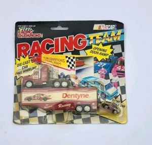 92' Racing Champions 1:87 Micro Team Transporter 87 Dentyne Joe Nemechek  - Imagen 1 de 5