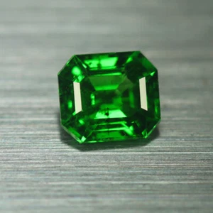 0.63 Cts_Ring Size_100 % Natural Unheated VIVID Green Tsavorite Garnet_Kenya - Picture 1 of 3