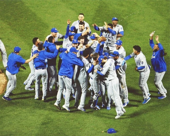 2015 KANSAS CITY ROYALS Champions 8x10 Photo World Series Poster Celebrating! - Image 1 of 1