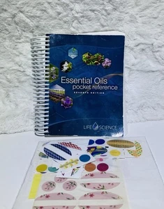 Young Living Essential Oils Pocket Reference Book + Labels - Imagen 1 de 17