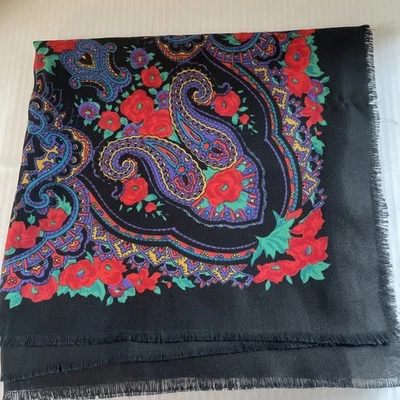 Liz Sinclair 46 × 46 Poliéster Negro Bufanda Rosas Paisley Borde Deshilachado Italia Boho Foto 1 de 4