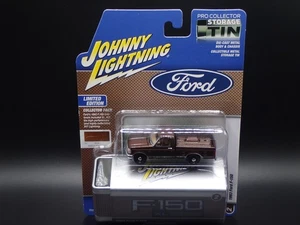2025 JOHNNY LIGHTNING 1993 FORD F-150 OBS BROWN TRUCK TIN R2 VS A NO 2 1:64 - Picture 1 of 8