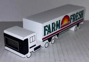 FARM FRESH / SEMI TRACTOR TRAILER / ADVERTISING DIGITAL CLOCK - Picture 1 of 6