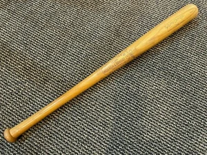 1960'S ROBERTO CLEMENTE PITTSBURGH PIRATES 28'' LITTLE LEAGUE BASEBALL BAT NICE - Picture 1 of 2