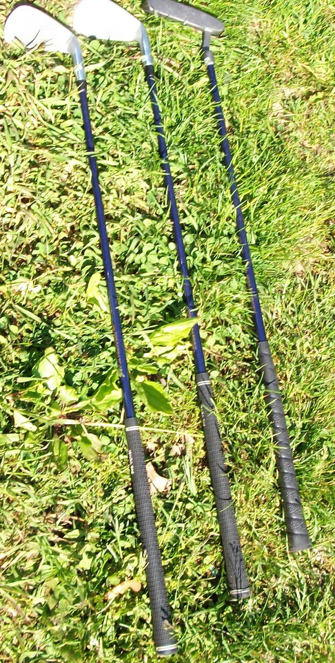 3 Lancer Youth RH Golf Clubs Composite Shafts 6-7 Irons Putter - Image 1 of 1