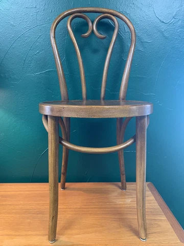 Antique Sweetheart Bentwood Thonet Style Bistro Chair Made in Romania Cover