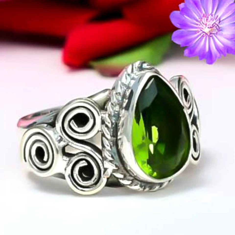 Classic Peridot Gemstone 925 Sterling Silver Handmade Jewelry Ring All Size - Image 1 of 4
