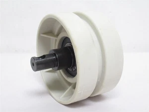 240897 New-No Box; 3M 78-8076-5443-5 Idler Pulley Assy; 4"OD; 5/8" Shaft OD - Picture 1 of 5
