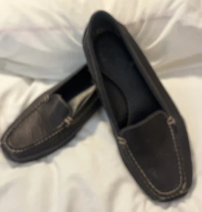 LL Bean schwarze Leder-Halbschuhe Damengröße 8,5 M Fahrschuhe mit Vibram-Sohlen - Bild 1 von 8