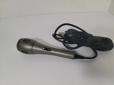  RADIO SHACK DYNAMIC UNI DIRECTIONAL MICROPHONE - 500 OHM -MODEL 33-3024 - Image 1 of 4