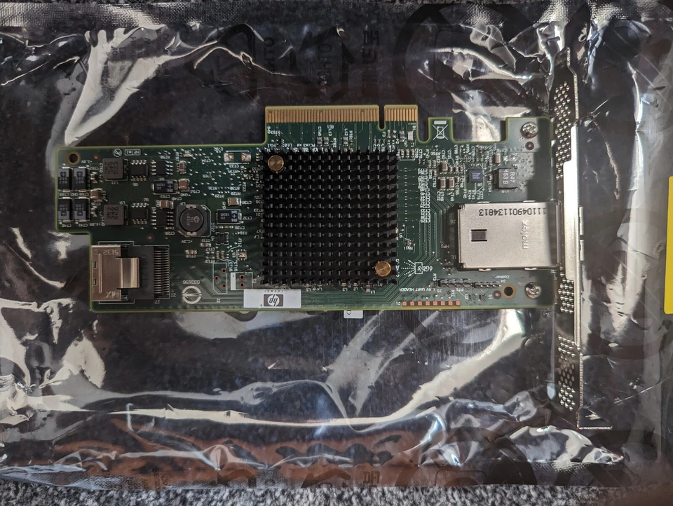 HP SAS9205-4i4e Host Bus Adapter  PN: 660086-001 - including low profile bracket - Image 1 of 1