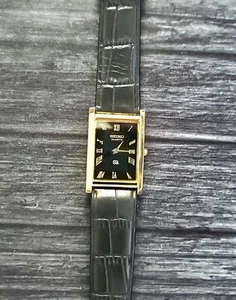 Reloj de vestir sin mangas Batt & Movt dorado esfera negra para hombre*** - Imagen 1 de 6