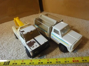 Vintage Tonka pressed steel utility vehicle, tow truck model car lot. - Picture 1 of 5