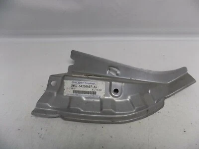 Nuevo soporte de refuerzo de panel cuarto izquierdo Ford Focus 2000-2007 original OEM Foto 1 de 3