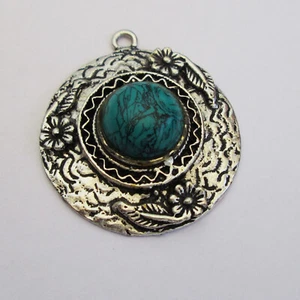 Tibetan silver Amulet with Round Turquoise Decorated Folk Pendant Jewelry - Picture 1 of 8