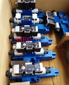 ONE rexroth 4WREE 6 W16-2X/G24K31/A1V R900925657 4WREE6W16-2X/G24K31/A1V - Picture 1 of 5