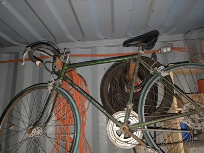 Vintage Green 1979 Schwinn Varsity 10 Speed Bicycle - Image 1 of 3