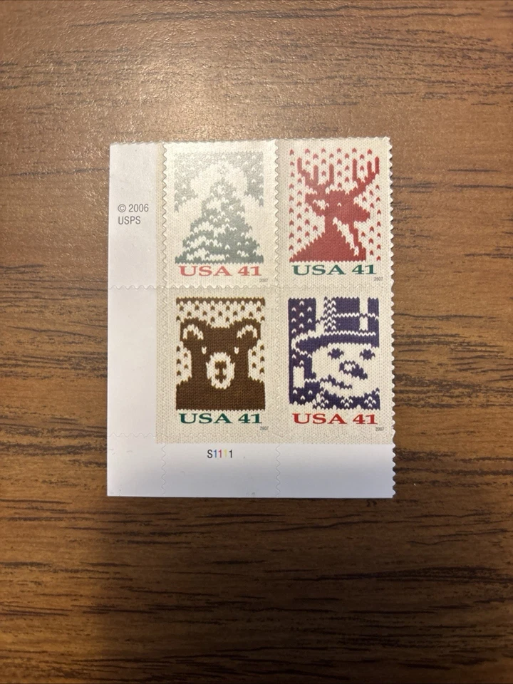 2007 41c Christmas Holiday Mint Stamp Plate Block #4207/4210 - Image 1 of 1