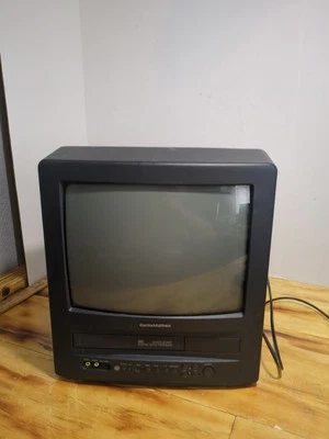 Curtis Mathes CMC13101 13” CRT TV VCR Combo | Retro Gaming | Auto Tracking Issue - Image 1 of 4