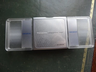 Panasonic SJ-MJ57 Silver Mini-Disc Player Speaker Dock Stand - Image 1 of 4