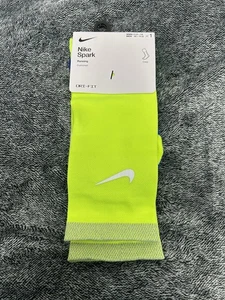 Nike Spark Herren Größe 10-11,5 W 11,5-13 neongrün gepolsterte Crew-Socken - Bild 1 von 3