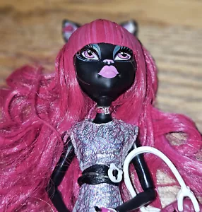 Monster High G1 doll Catty Noir scaremester black cat, purse, clothes #44 - Picture 1 of 4