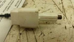 2010 XD Scion Brake Pedal Switch 2008 2009 2011 2012 - Picture 1 of 2
