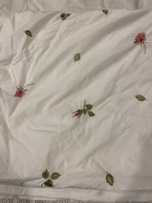 Raymond Waites Cotton White Embroidered Roses Flowers Queen  Full Duvet Cover - Image 1 of 4