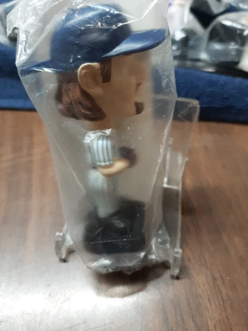 MLB NEW YORK YANKEES JASON GIAMBI MINI BOBBLEHEAD FIGURE 2003 POST CEREAL NOS Cover