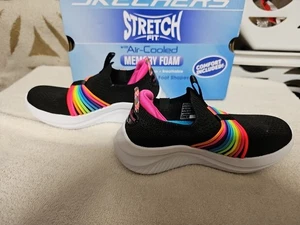 Nuovo! SKECHERS GIRLS taglia 11!! Memory foam nero/multi flex 3.0 velocità arcobaleno - Foto 1 di 6