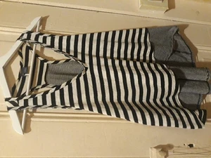 Sparkle & Fade Black & White Stripes Crop Top Size M - Picture 1 of 3