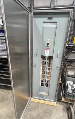 NEMA 4x CUTLER 225 250 AMP MAIN BREAKER PANELBOARD 480V 277 3p4w STAINLESS 42 SP - Image 1 of 4